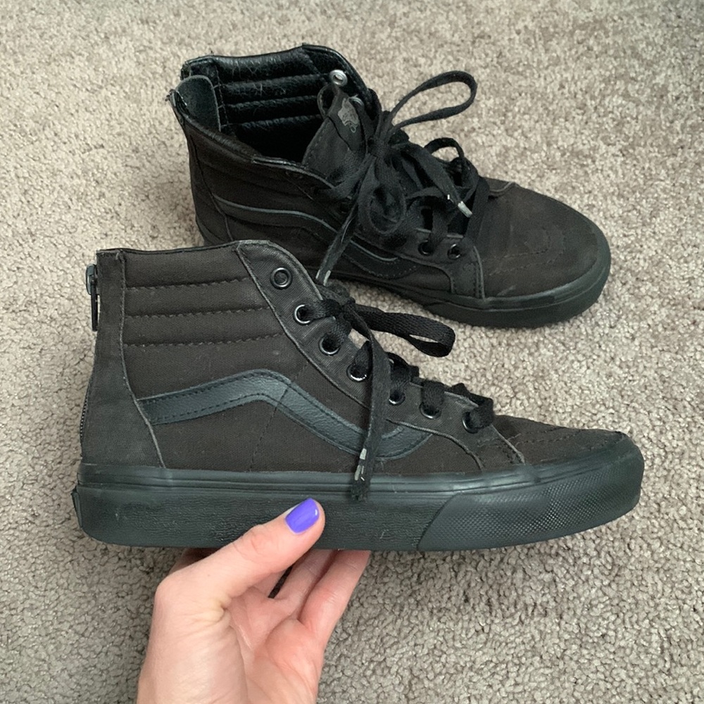 Vans kids all black skate hi high top old skool shoes!
